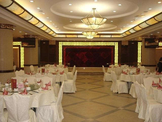 Phoenix Hotel Wuyi Jiangmen Buitenkant foto