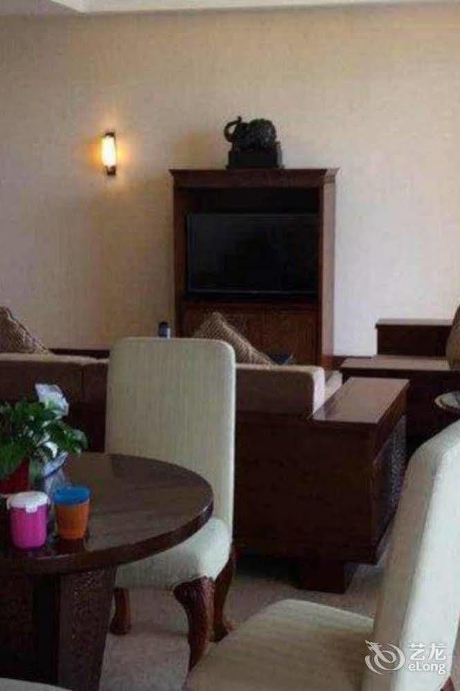 Phoenix Hotel Wuyi Jiangmen Buitenkant foto
